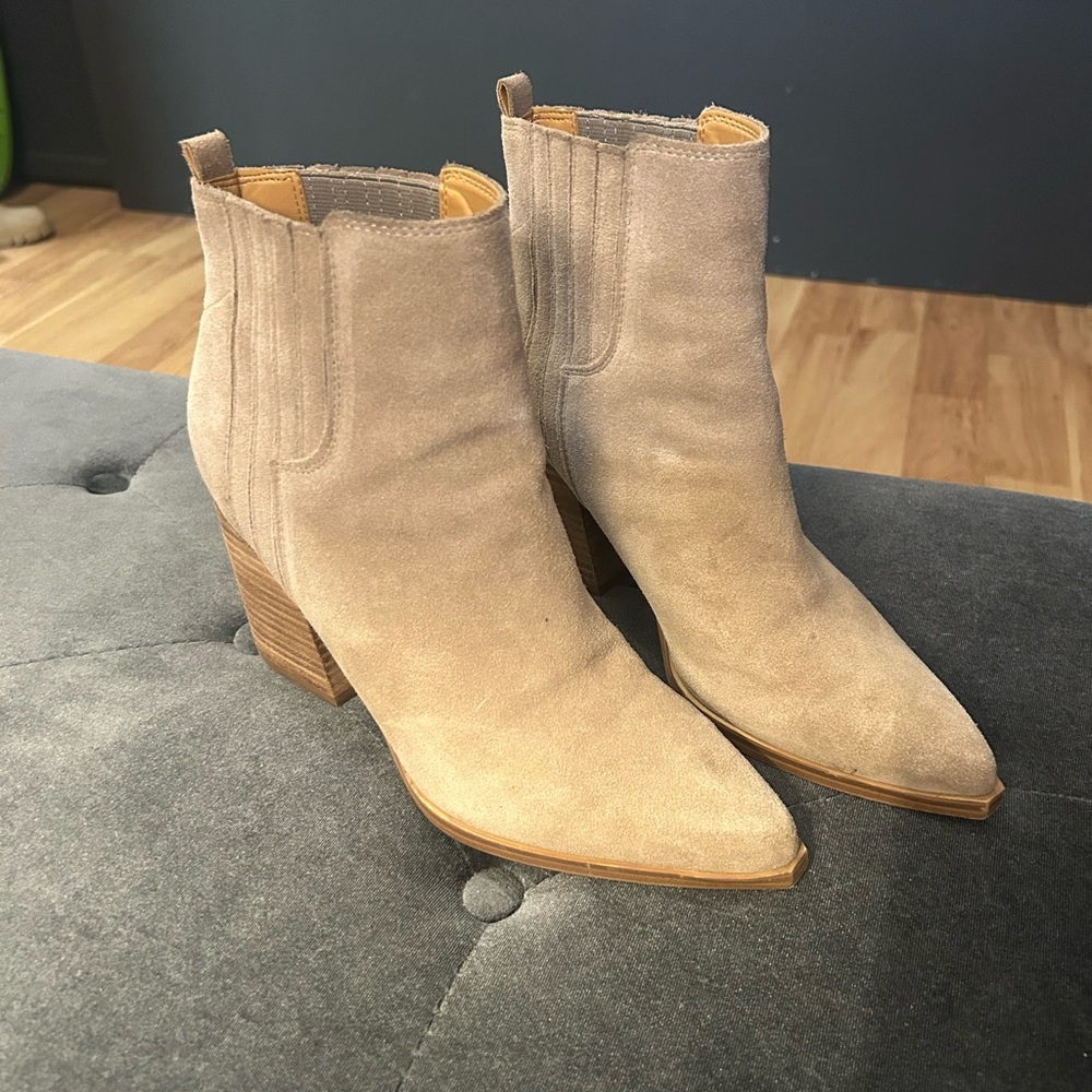 Marc Fisher Oshay Pointed Toe Bootie